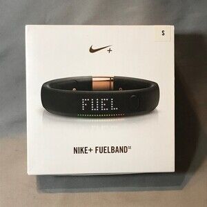 Nike Fuelband Size Small With charger and original box